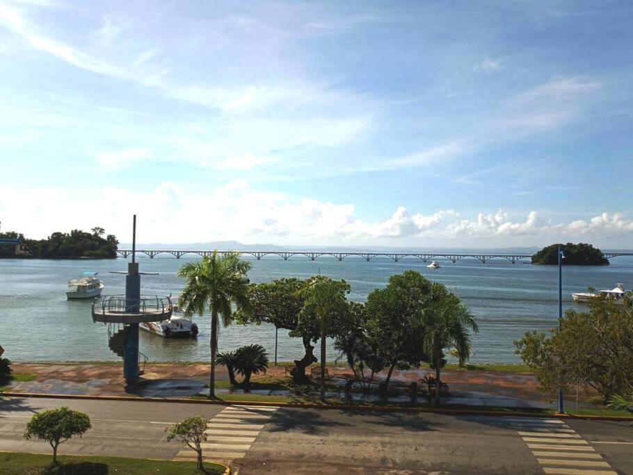 Indy'S Best Bay Frontview In Samana. Экстерьер фото